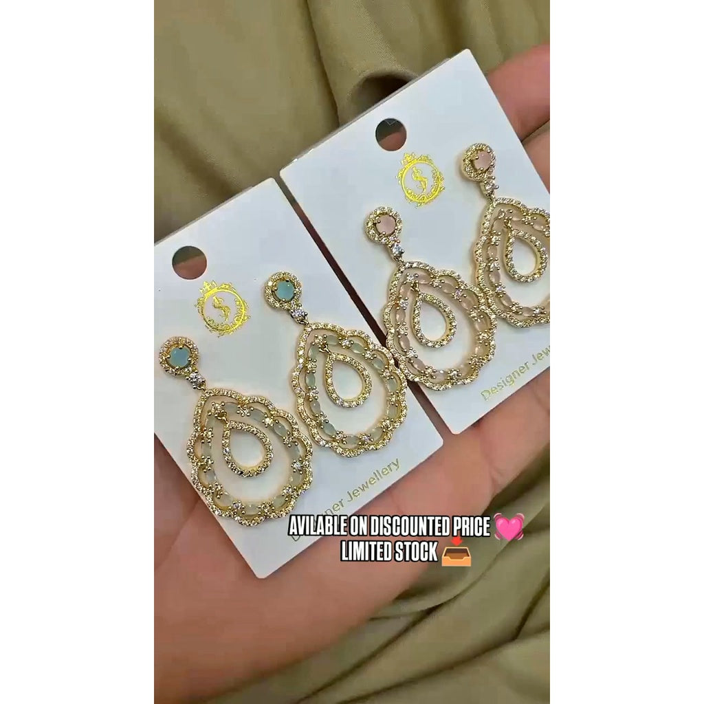 Elegant Statement Dangle Earrings
